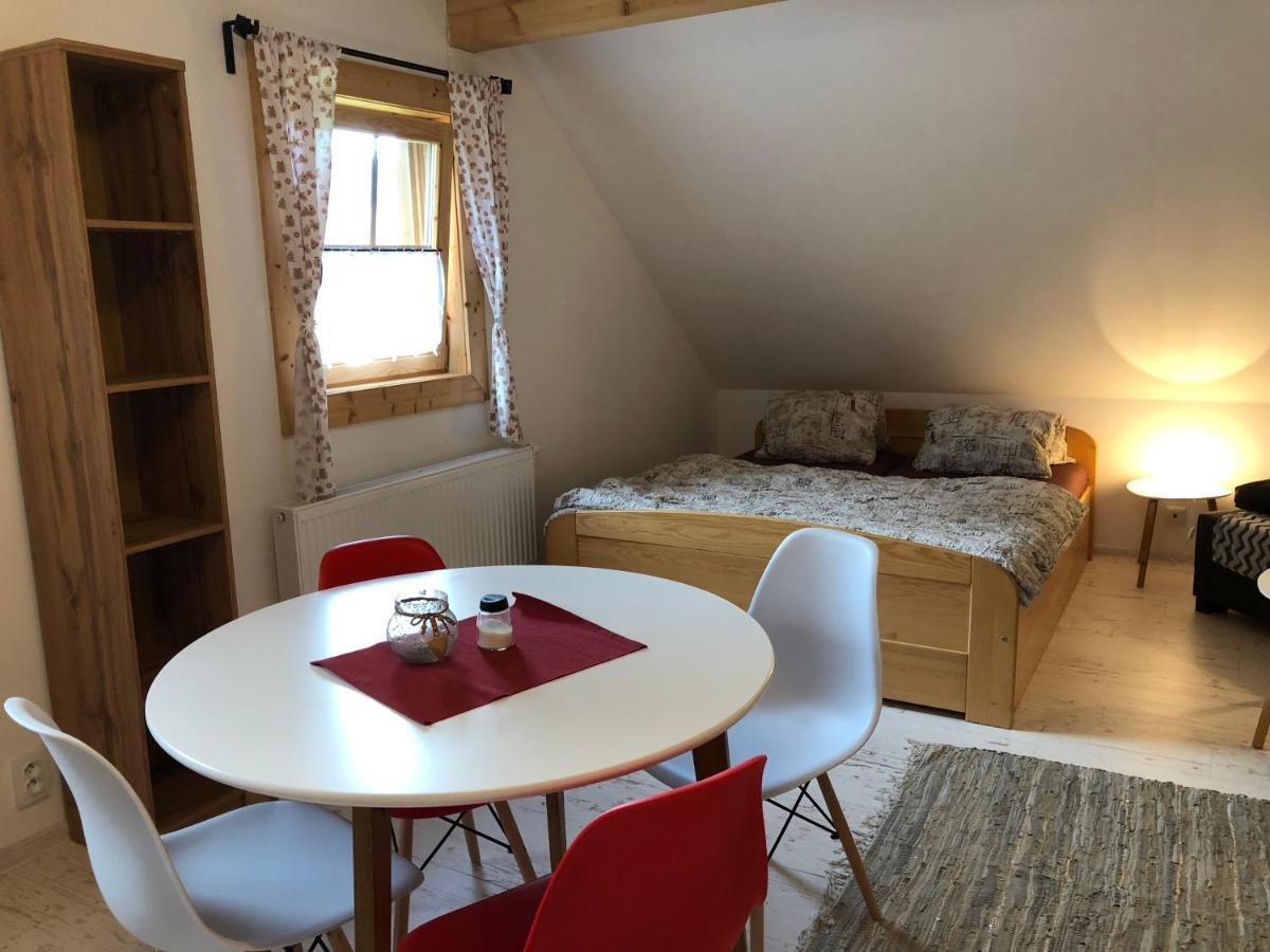 Apartman U Setra Pec pod Snezkou Exteriör bild